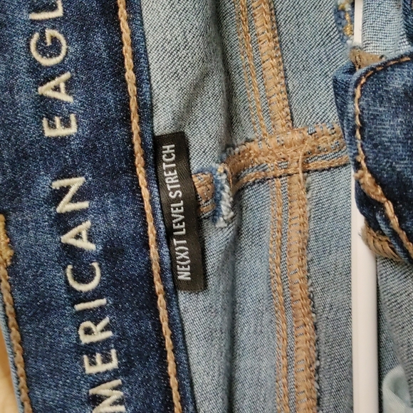 COPY - American Eagle stretch jeans 👖 - Picture 6 of 7